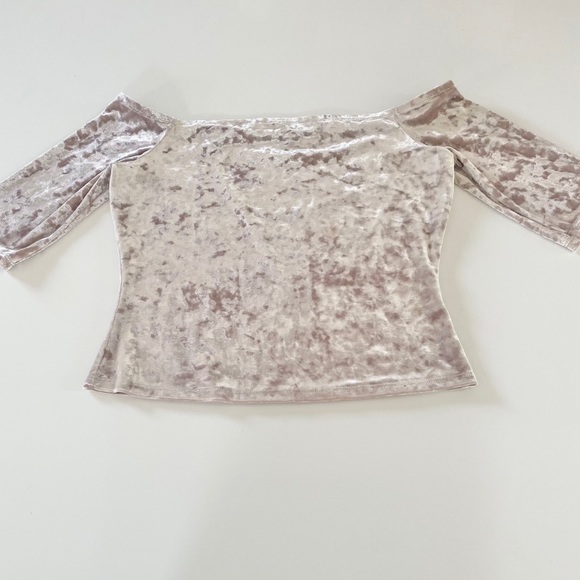 Forever 21 Crushed Velvet Off Shoulder Top - Picture 3 of 5
